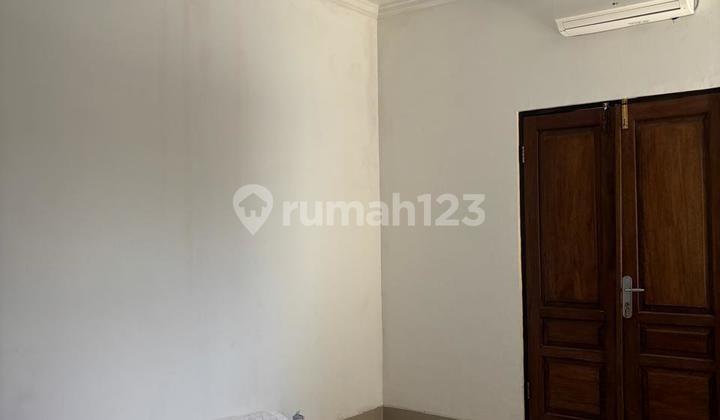 Rumah 2 Lantai Siap Huni di Harapan Indah 1, Bekasi