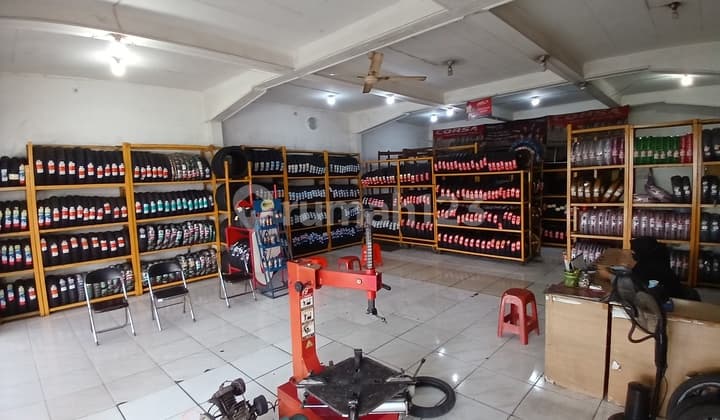 Disewa Ruang Usaha 2 Lantai Mainroad Holis