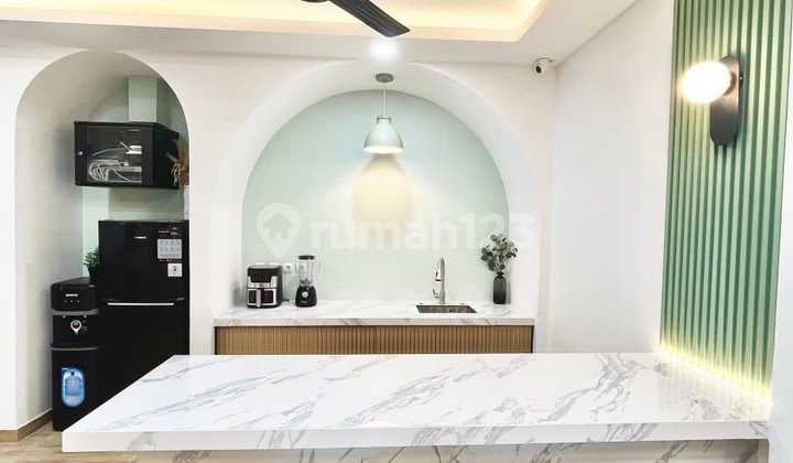 For Sale, Urgent Need for Money, 20 Exclusive Rooms Full Occupancy Boarding House in Taman Sari, Mangga Besar, West Jakarta