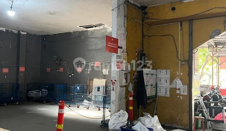 Warehouse in Harapan Indah Bekasi City, Area 630