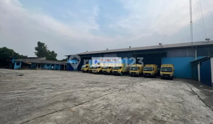 Warehouse for Sale 2300 Sq M Ready to Use in Depok, West Java