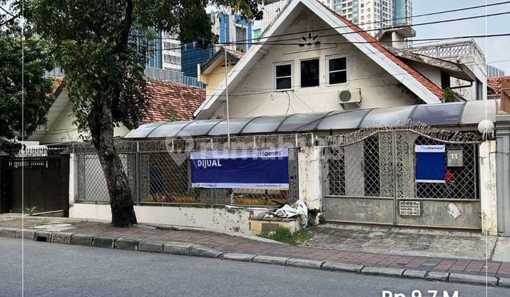 Kantor / Tempat Usaha / Gudang 648 M2 di Cawang Baru