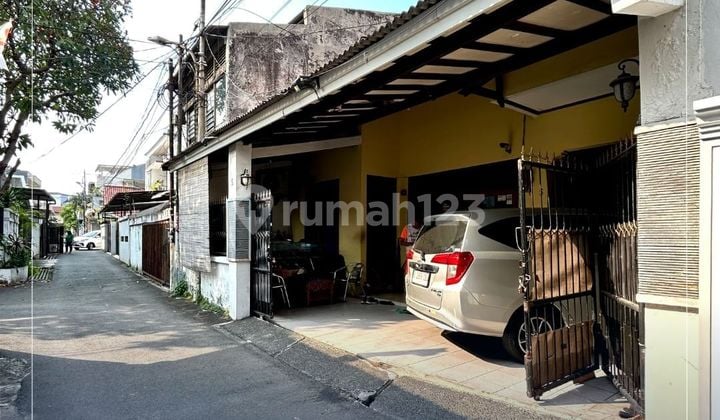 Rumah Siap Huni 150M2 Akses Mudah Carport 2 Mobil Rumah Siap Huni 150M2 Akses Mudah Carport 2 Mobil