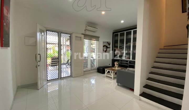 Rumah Cantik Modern Di Emerald Residence Bintaro Tangsel