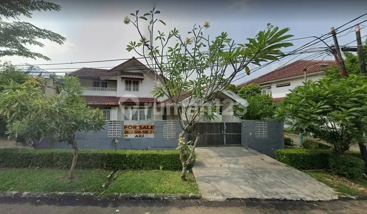 Rumah Hook Lega di Bintaro Sektor 2
