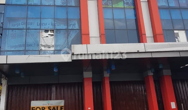 Ruko Gandeng 3 Lantai Di Tepi Jalan Raya Pd.aren Tangsel