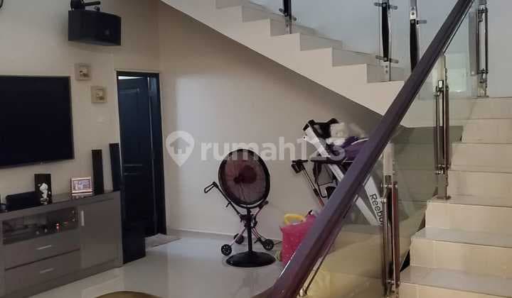 Dijual Rumah Minimalis Dalam Townhouse Daerah Pasar Minggu