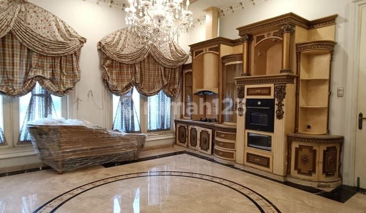 Rumah 2 Lantai Siap Huni Di Villa Artha Gading Model Classic