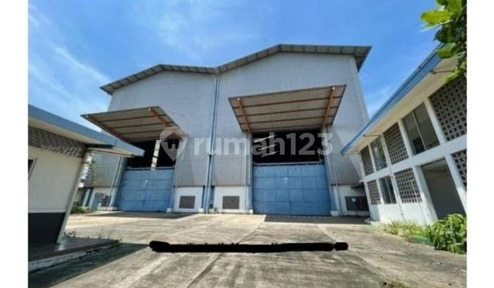 Di Jual Tanah Dan Bangunan Pabrik Di Kawasan Industri Surya Cipta Karawang, Luas Tanah 20,000, HGB, Harga Sewa Rp. 3.5 Miliyar, Lokasi Strategis, Bebas Banjir #listmico#imelda