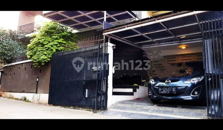 Di jual rumah modern minimalis di Pondok Gede, Bekasi