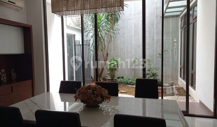 Rumah di Villa Permata Gading 2.5 Lantai full furnished SHM Bagus dekat pos Security & dekat Sport Club