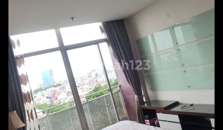 Apartemen The Summit Kelapa Gading Luas 156 m² 3 Kamar Tidur + 1, 2 Kamar Mandi + 1, View Pool Free 1 Parkir Mobil fasilitas swimming pool fitnes centre kids play ground ruang karaoke study / meeting room security 24 Hours lokasi sangat strateg