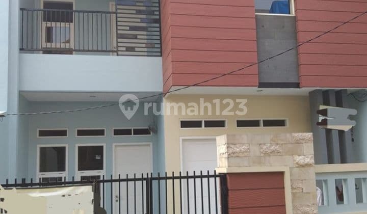 Rumah Siap Huni 2 Lantai Shm Hadap Selatan Lokasi Strategis Lingkungan Asri Dan Tenang Bebas Banjir #toma