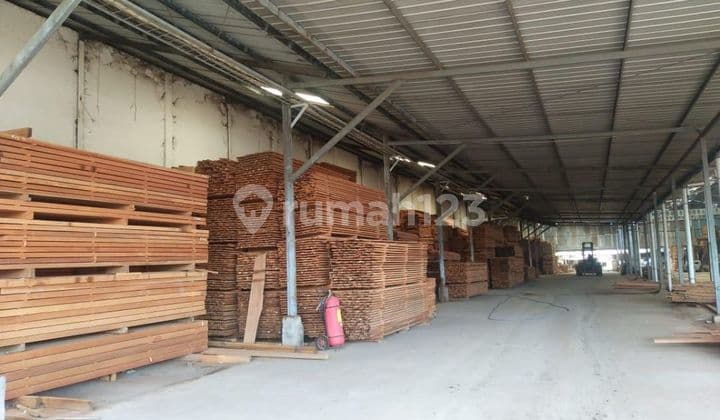 Gudang Di Jalan Mayjen Sungkono Gresik Jawa Timur Luas 3000m Lb 4.624m Shm & Imb Listrik 197 Kva 6.600 Watt Lokasi Strategis Bebas Banjir #feliciawongsowidjojo