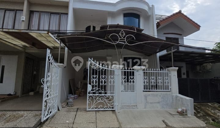 Rumah Murah 2 ¹/² Lantai, ********, Hadap Timur, Shm, Lokasi Strategis, Dekat Pusat Kuliner, Rs, Akses Tol, Bebas Banjir, #fufugpkg