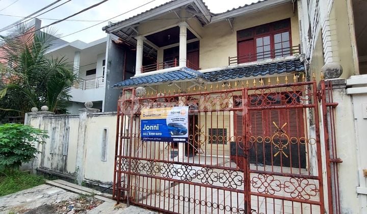 Rumah Harapan Indah di Blok Fe 2 Lantai Luas Tanah 200M2 Bangunan 173M2 SHM di Medan Satria Bekasi