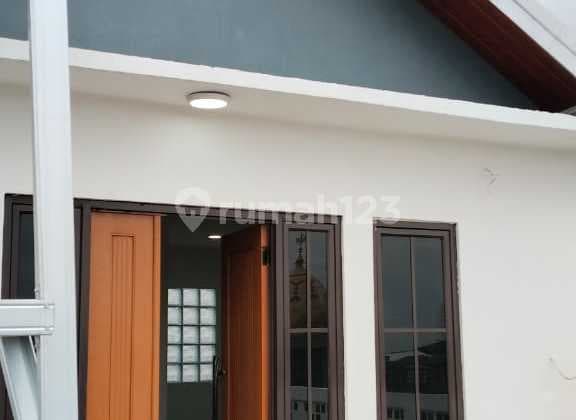 Dijual Cepat Rumah Brand New 2,5 Lantai di Pejuang Harapan Indah