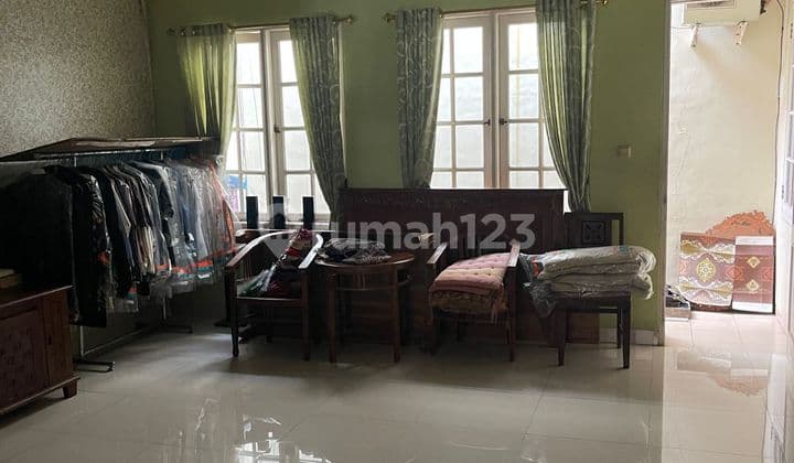 Dijual Rumah 2 Lantai Siap Huni di Royal Residence Pulogebang