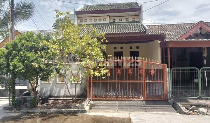 For Rent, Ready-to-Occupy House in Taman Harapan Baru Bekasi