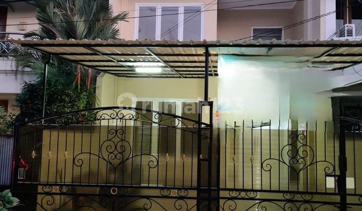 Dijual Rumah Di Pelepah 3 Lantai Siap Huni Bebas Banjir Shm Bagus