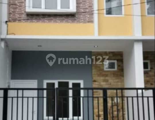 Dijual Rumah Brand New 2Lt di Komplek Walikota Kelapa Gading