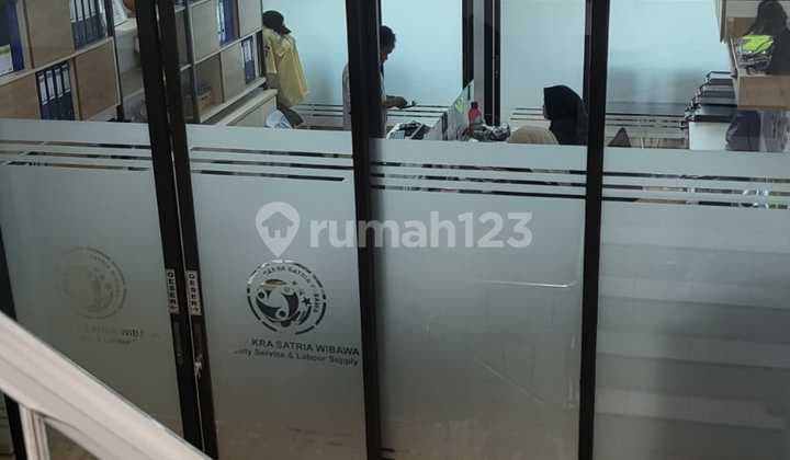 Dijual Ruko 3.5 Lantai di Jatiwaringin Raya Jakarta Timur