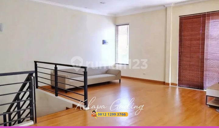 Jual Murah - Rumah Janur Elok 3 Lantai Cantik Bagus Kelapa Gading