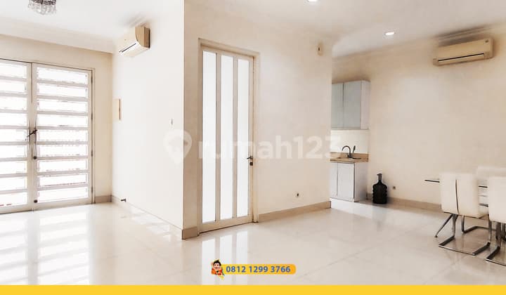 Rumah 3 Lantai Kelapa Gading Full Renov Cantik!