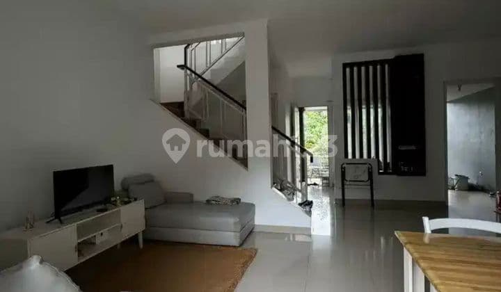 Di Sewakan Rumah Nyaman Siap Huni Furnished Komplek Cigadung