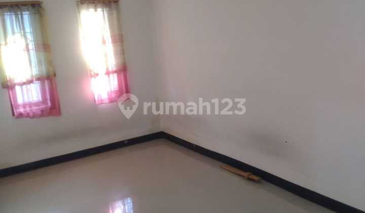 Di Jual Rumah Harga Menarik di Taman Kopo Indah 1