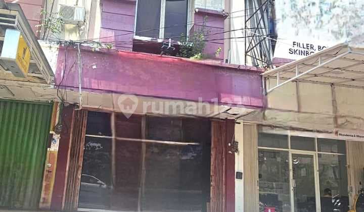 Dijual Cepat Ruko 3 Lantai Di Bulevar Hijau Kota Harapan Indah