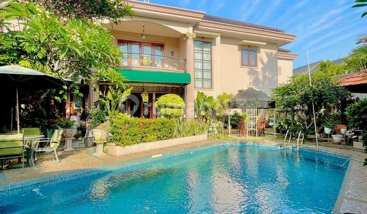 Rumah Mewah Ada Kolam Renang Di Perumahan Bumi Karang Indah,lebak Bulus,cilandak,jakarta Selatan