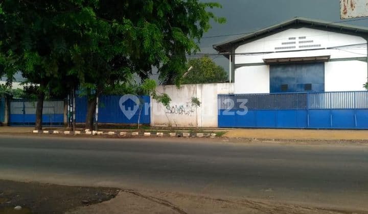 Gudang siap pakai,bagus,lokasi strategis di jalan raya narogong,Bekasi Selatan,kota Bekasi
