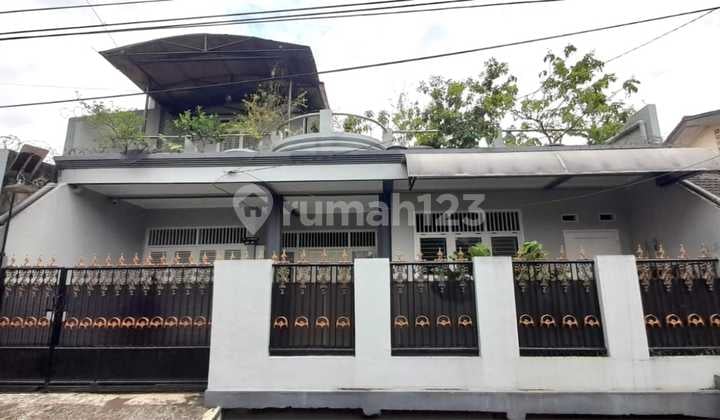 Rumah 2 Lantai Siap Huni,bebas Banjir,semi Furnished Di Perumahan Larangan Indah,larangan Tangerang Dekat Toll Joglo