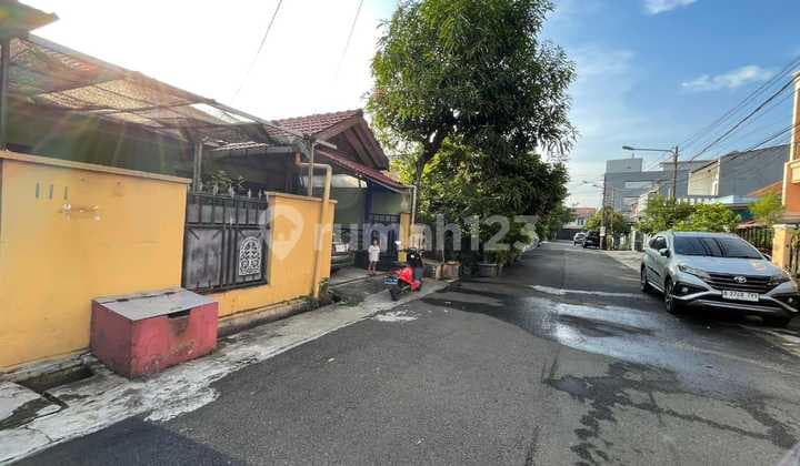 Affordable House Below Market Price, Ready to Occupy, Flood-Free in Agraria Plot Housing, Pondok Kelapa, East Jakarta