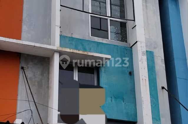Disewakan Ruko Siap Pakai di Harapan Indah 2 Bekasi