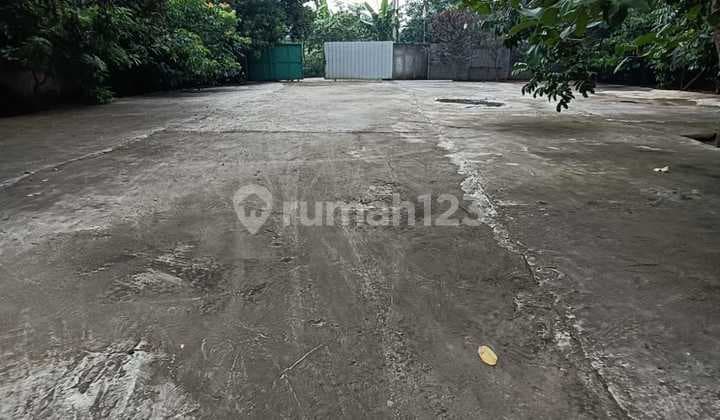 Land and Building For Sale in Setu Bekasi