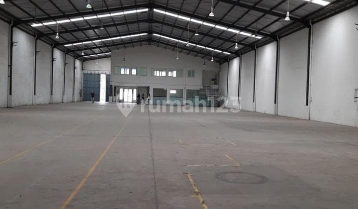 Disewakan Gudang Siap Pakai di Lippo Cikarang