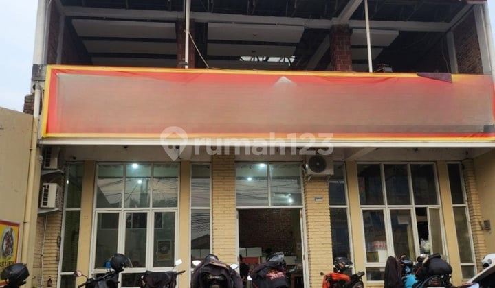 Disewakan Ruko Komersil Ex Resto di Jatiwaringin Raya Kota Bekasi