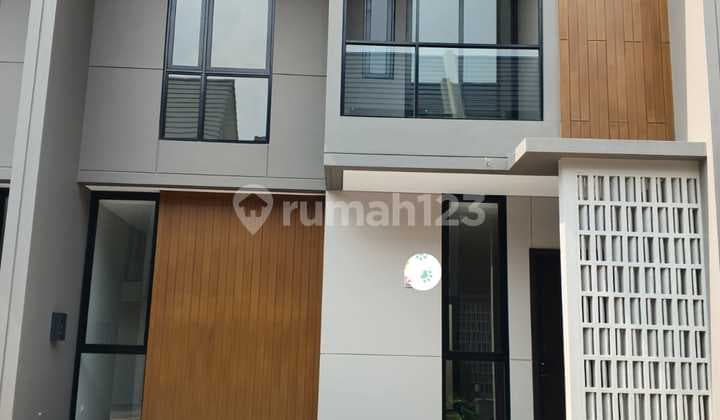 Disewakan Rumahsummarecon Crown Gading Bekasi