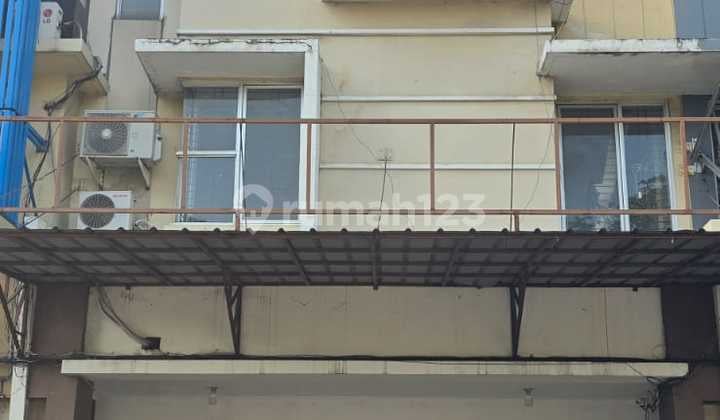 Rented Shophouse Cemara Harapan Indah Bekasi