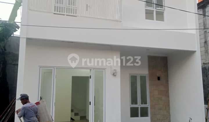Rumah Baru Minimalis 2lt Di Kalisari,cijantung Bebas Banjir