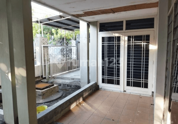 Rumah Tenggilis Utara Dekat Jemursari, Rungkut, Bratang
