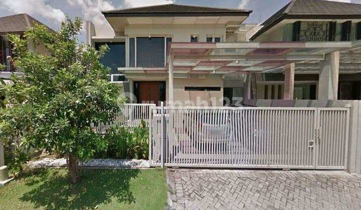 Rumah Graha Famili Dekat Wiyung, Dukuh Pakis, Pakuwon