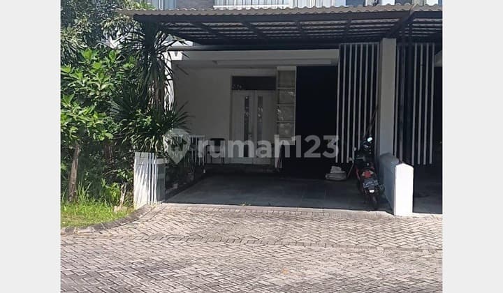 Royal Residence House Near Citraland, Pakuwon, Graha Famili