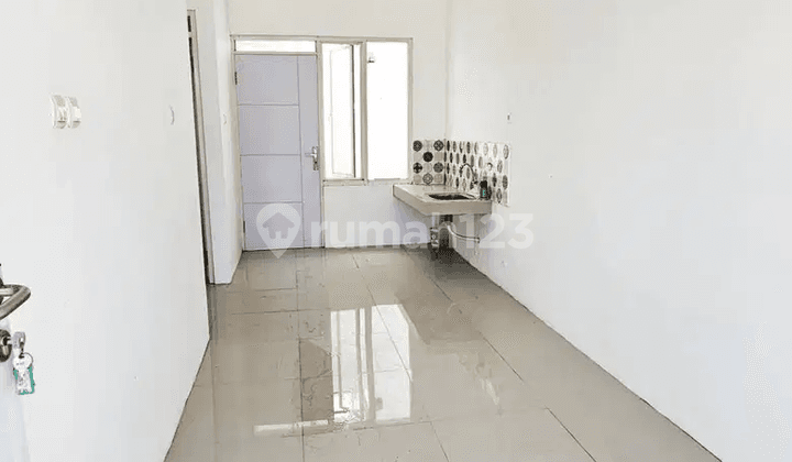 Rumah Baru Raya Rungkut Modern dekat UPN, Gunung Anyar, MERR, Siwalankerto, SIER