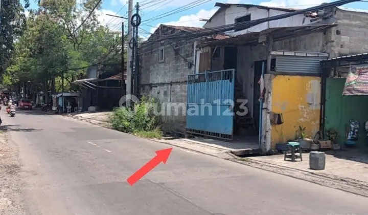 Warehouse near Tandes, Menganti