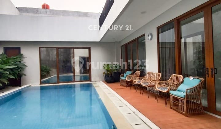 For Sale Luxury House Comfortable Environment New Building