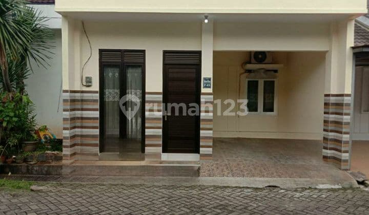 Rumah Selangkah Ke Statiun Sudimara Bintaro Sudah Renovasi Shm