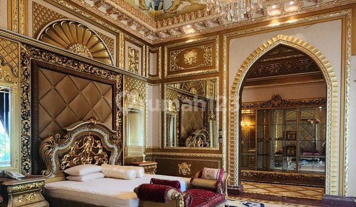 Rumah Classic Di Pantai Mutiara